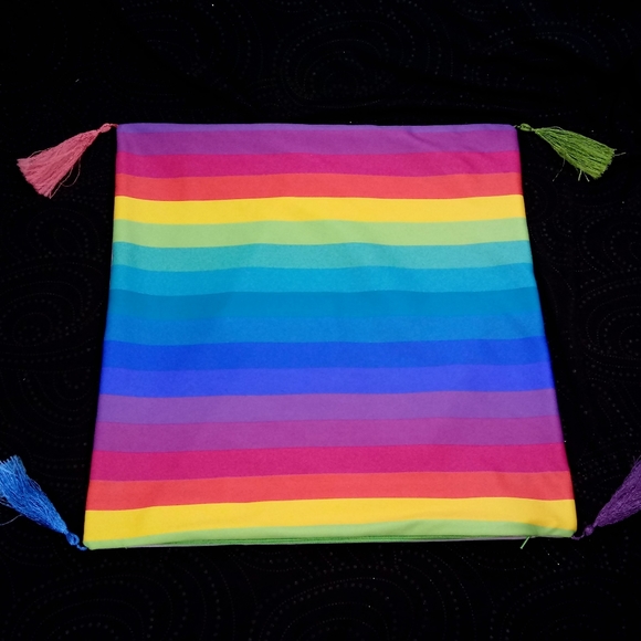 18" Rainbow Tassle Pillow Cover Reversible - Picture 3 of 9